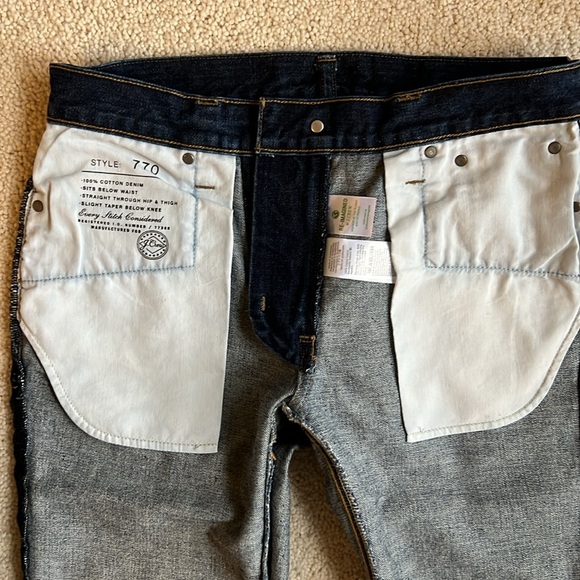 J. Crew Mens Jeans - 770 Fit (Size 30x32) - Picture 9 of 9